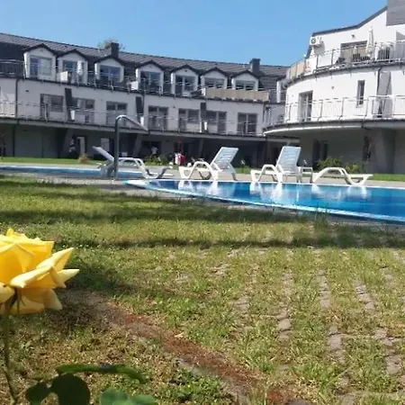 Happy A12 - Baseny & Kort Tenisowy, Plac Zabaw, Ochrona 24h Pobierowo