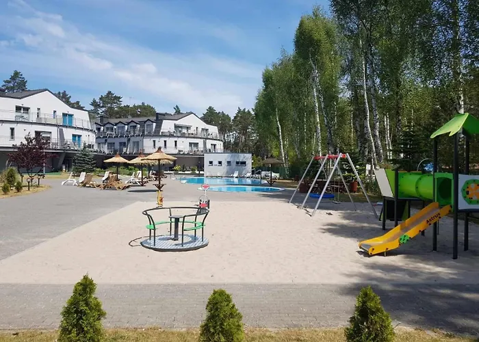 Happy A12 - Baseny & Kort Tenisowy, Plac Zabaw, Ochrona 24h Pobierowo